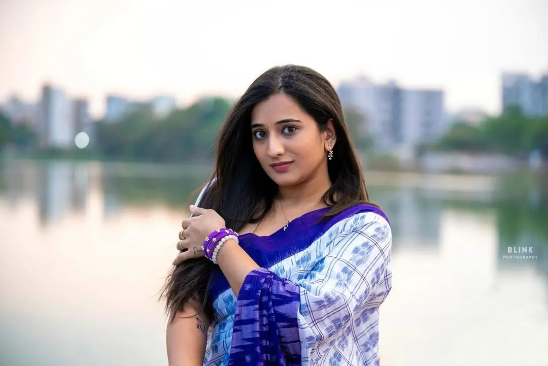 Telugu Actress Viraajita in Beautiful Jewellery Blue Saree Blouse